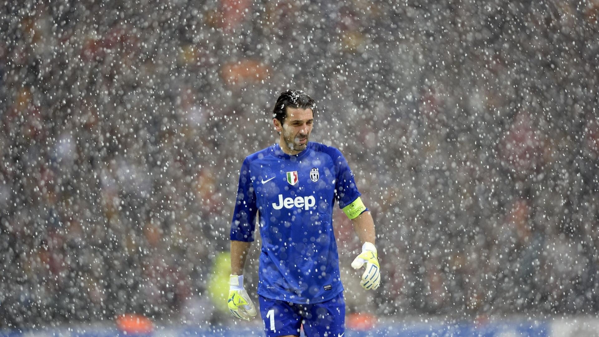 美国女足在巴黎奥运会比赛中以2-1击败阿根廷，奥运美国女足战绩